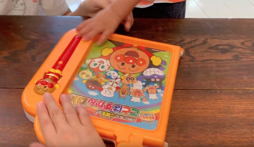 あんぱんまんことばずかんdx