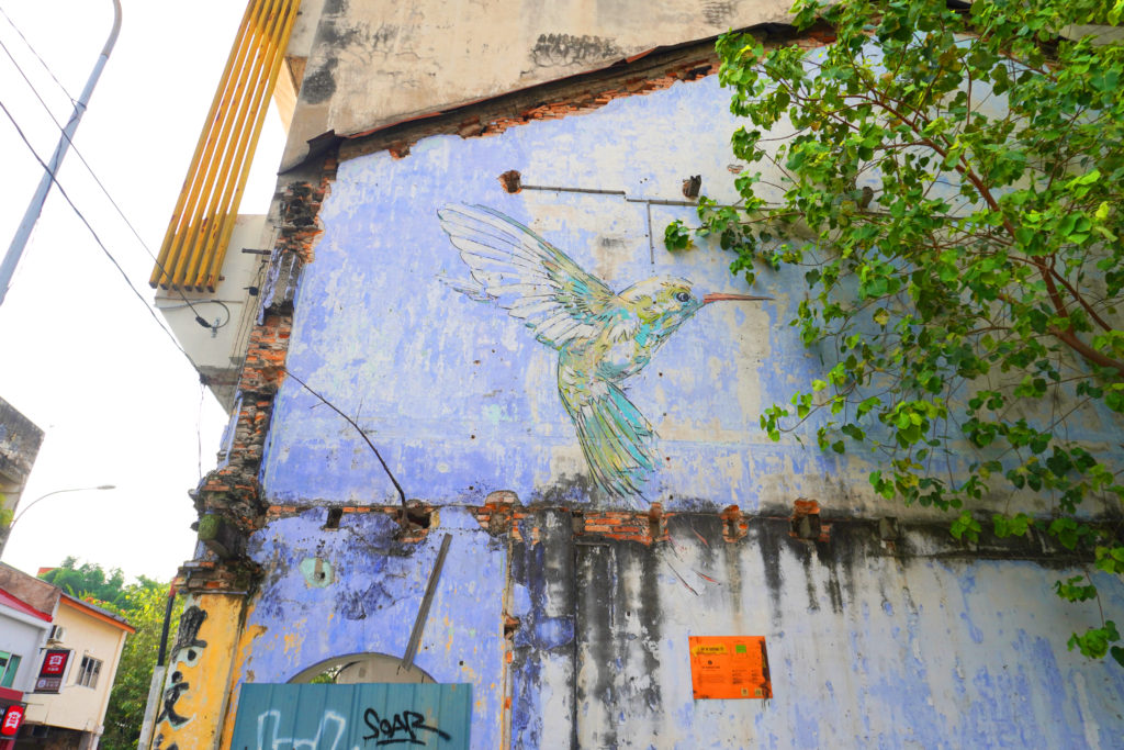 イポーのウォールアート