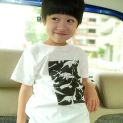 新作恐竜イラストTシャツができました|蜜なブラキオサウルス